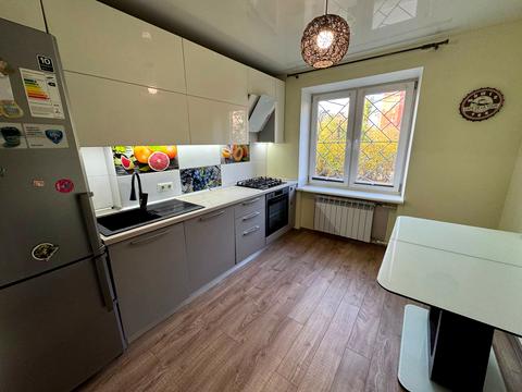 квартира за адресою Слави бульв., 8