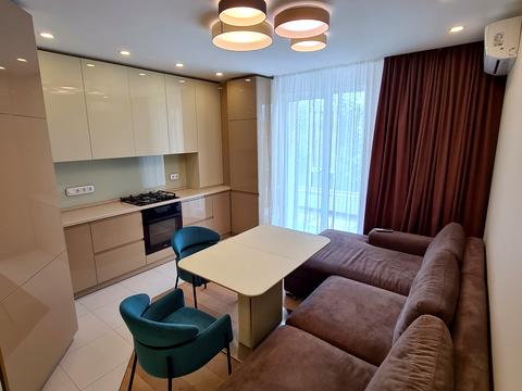 квартира за адресою Левка Лук'яненка вул. (Василя Жуковського), 22