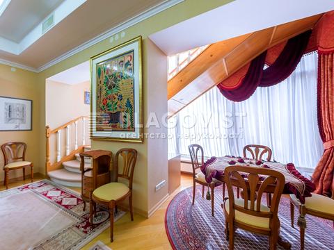 квартира за адресою Софіївська вул., 25