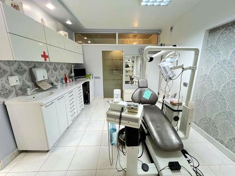 комерційна за адресою Поштова, 5