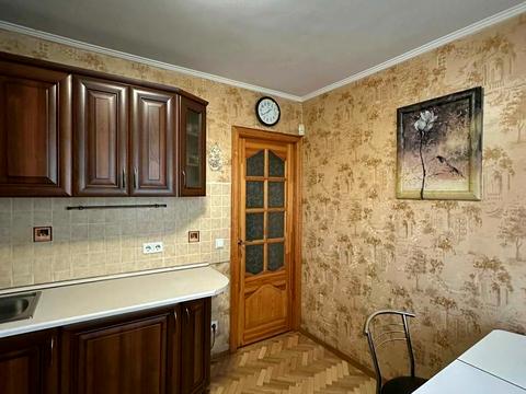 квартира за адресою Оболонська пл. (Дружби Народів СРСР), 1