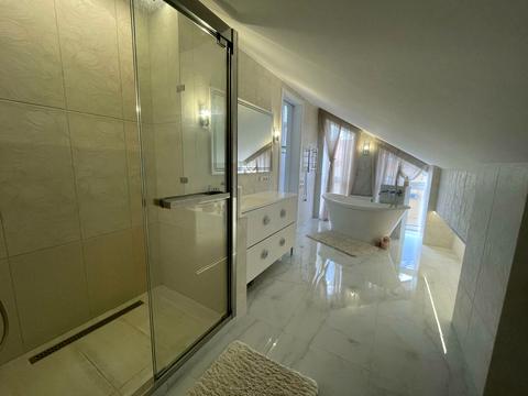 квартира за адресою Регенераторна вул., 4к2