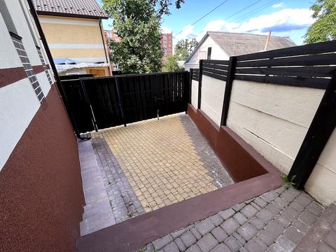 будинок за адресою Миколи Сингаївського вул. (Ново-Оскольська)