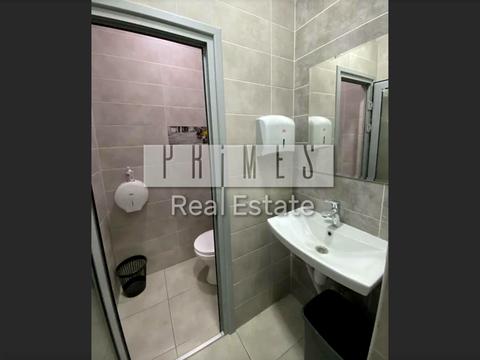 комерційна за адресою Красилівська вул., 5