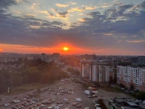 квартира за адресою В'ячеслава Чорновола просп. (), 69