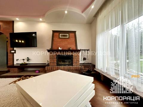 дом по адресу Центральна, 1