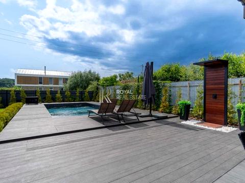 будинок за адресою Озерна вул.