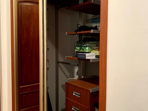 квартира за адресою Євгена Коновальця вул. (Щорса), 36-Б