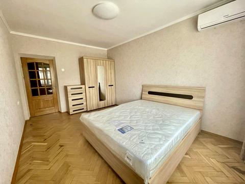 квартира по адресу Раисы Окипной ул., 1