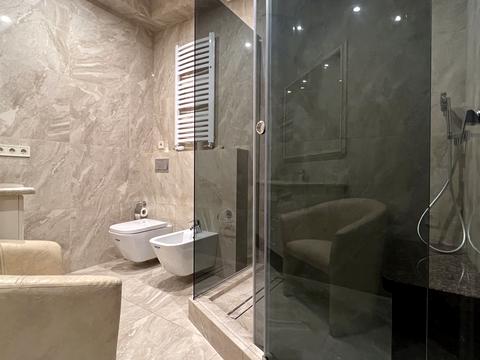 квартира за адресою Андрія Верхогляда вул. (Михайла Драгомирова), 14-А