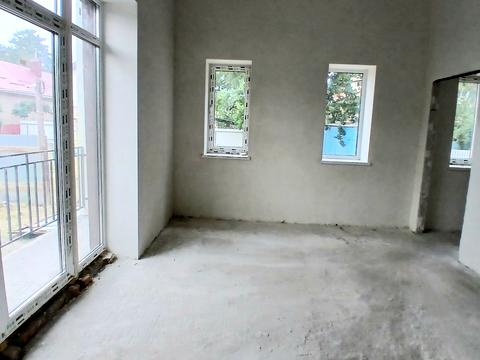 комерційна за адресою Соборна вул., 107 л