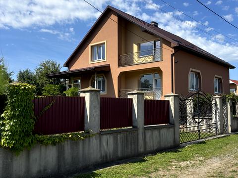 будинок за адресою Балудянського