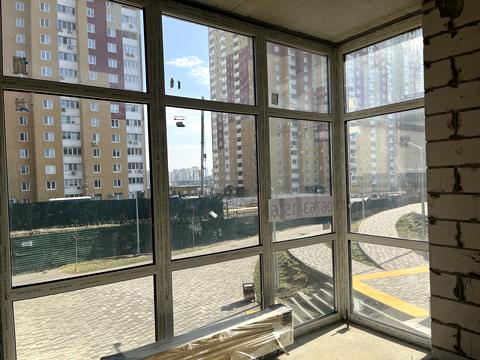 комерційна за адресою Олександра Олеся вул., 2-А