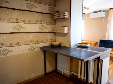 квартира за адресою Комарницького вул., 5