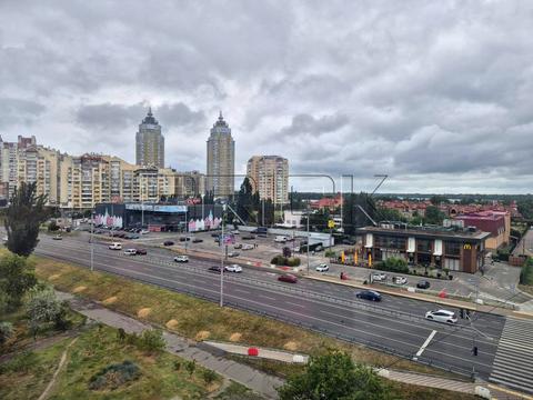 квартира по адресу Владимира Ивасюка просп. (Героїв Сталінграду), 15