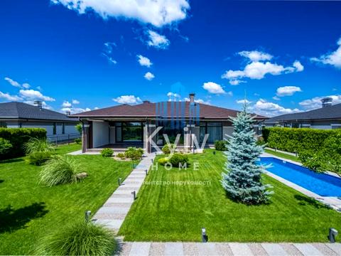 будинок за адресою Набережна