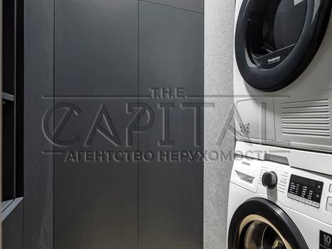 квартира за адресою Київ, Салютна вул., 2-Б