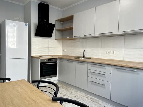 квартира за адресою Перлинна вул., 9