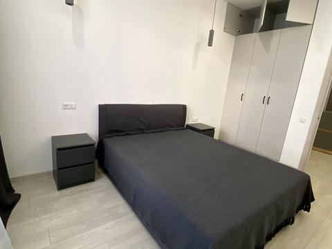 квартира за адресою Дніпровська набережна вул., 18-А