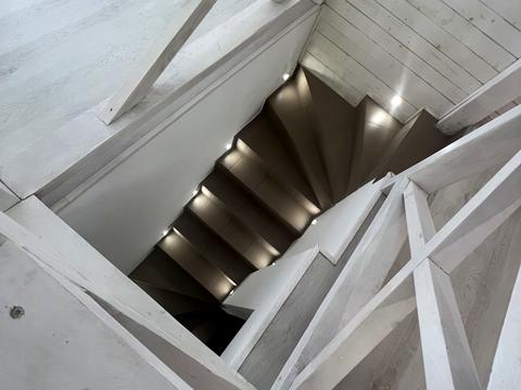 комерційна за адресою Гетьмана Петра Дорошенка вул. (Жовтнева), 48