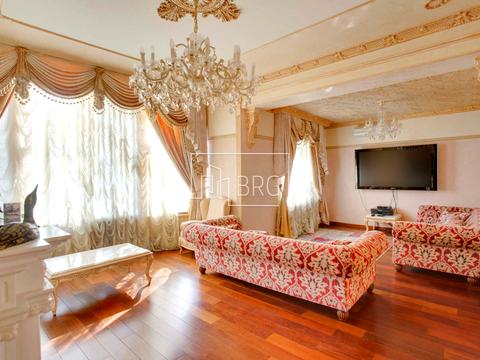 будинок за адресою Остановка Днепр