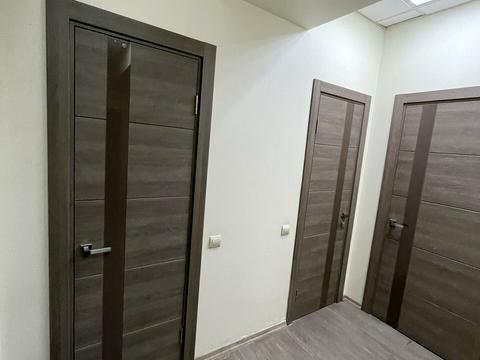 комерційна за адресою Юрія Мушкетика вул. (Натана Рибака), 25-В