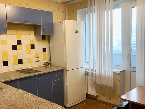 квартира по адресу Голосеевский просп. (40-летия Октября), 7