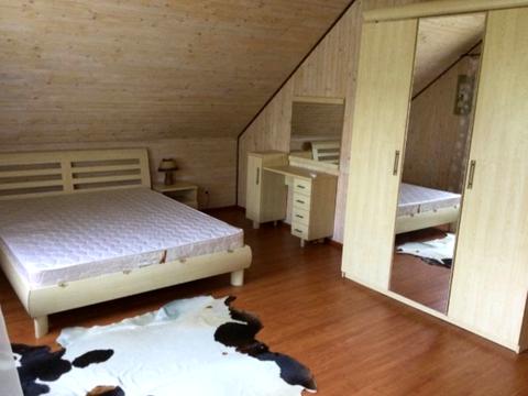 будинок за адресою Приозерна