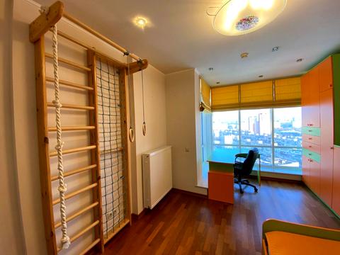 квартира по адресу Днепровская набережная ул., 1-А