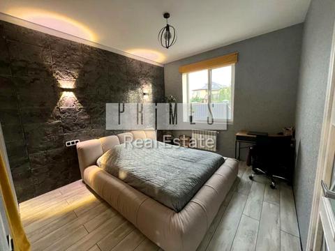 будинок за адресою Центральна вул., 72