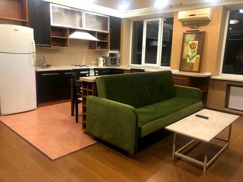 квартира за адресою Успенський пров., 10