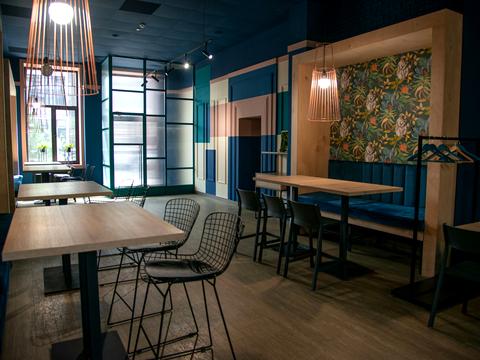 коммерческая по адресу Елены Телиги ул., 6