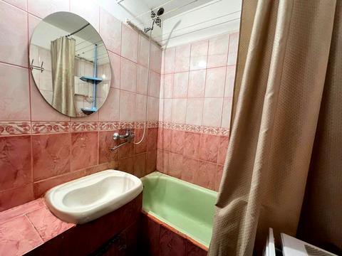 квартира за адресою В'ячеслава Чорновола вул., 15