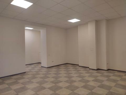 комерційна за адресою Дениса Рачінського вул. (Комбінатна), 25