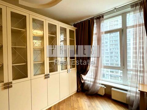 квартира по адресу Андрея Верхогляда ул. (Михайла Драгомирова), 3