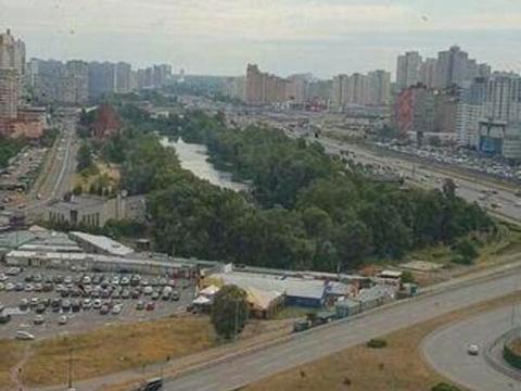квартира за адресою Дніпровська набережна вул., 20-А