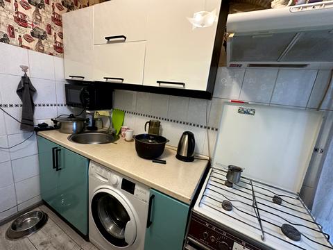 квартира за адресою Космонавтів вул., 27/3