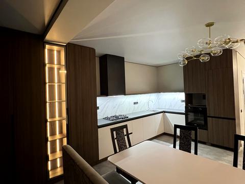 квартира за адресою Степана Бандери вул., 79