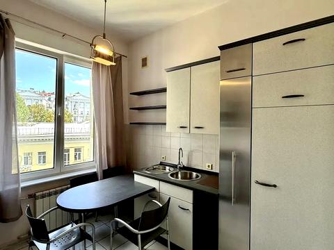 квартира за адресою Хрещатик вул. (Kreschatic), 21