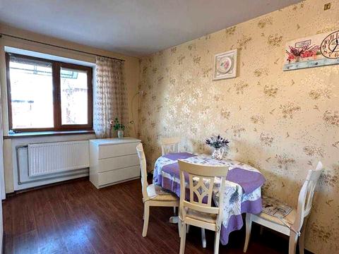 будинок за адресою Івушка