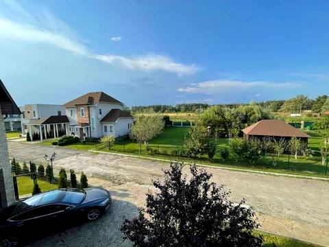 дом по адресу Центральна