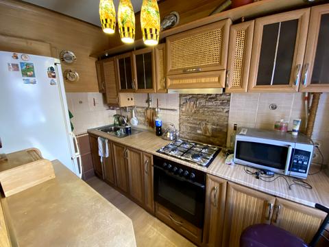 квартира за адресою Соборна вул. (50 років Жовтня), 30