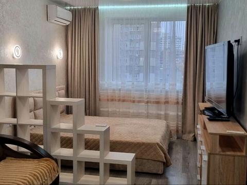 квартира по адресу Ревуцкого ул., 40-В