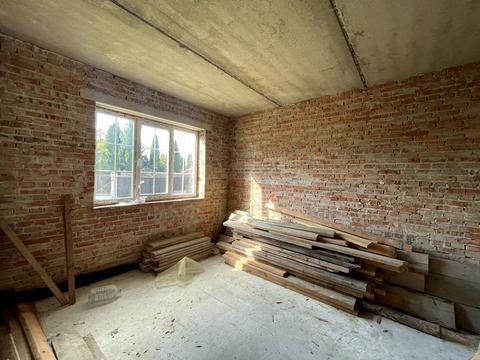 будинок за адресою 5-та Білогорська вул., 8