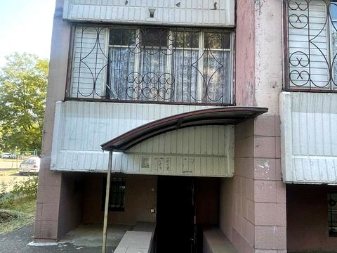 комерційна за адресою Київ, Автозаводська вул., 43