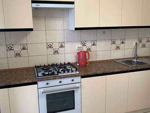 квартира за адресою Академіка Сахарова вул., 16