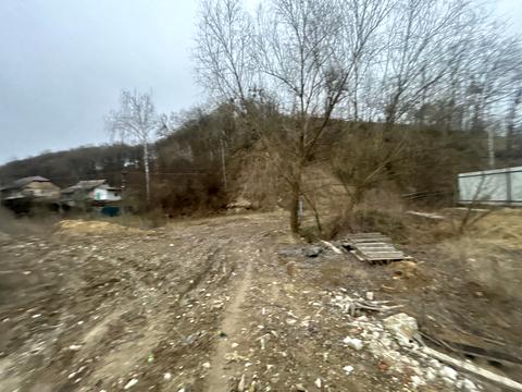 ділянка за адресою Київська вул., 1