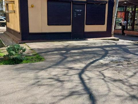 коммерческая по адресу Космонавтов ул., 31