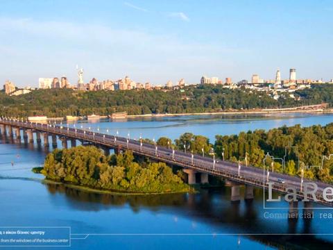 комерційна за адресою Павла Тичини просп., 1