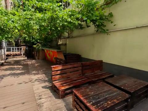 комерційна за адресою Троїцька пл., 5-А